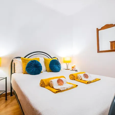 Sunset By Algarve Vacation * Carvoeiro (Lagoa)