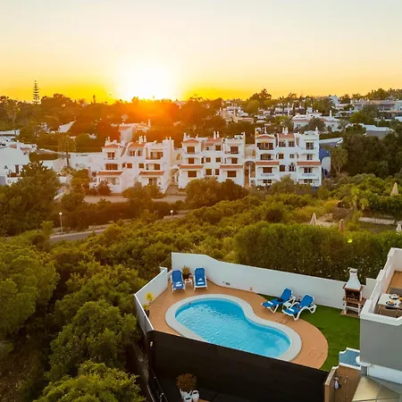 Vila Sunset - Com Piscina Aquecivel E Jardim Em Carvoeiro (Lagoa)